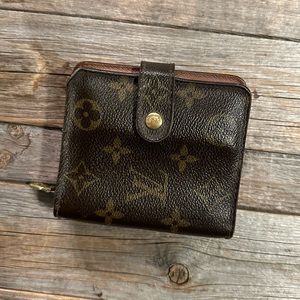Louis Vuitton Wallet